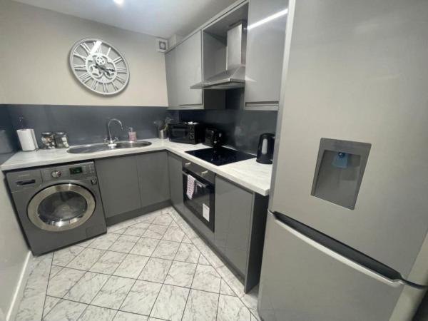 Ryan I Air I Bnb - 102 Mill Street - Free Parking Liverpool Quarto foto